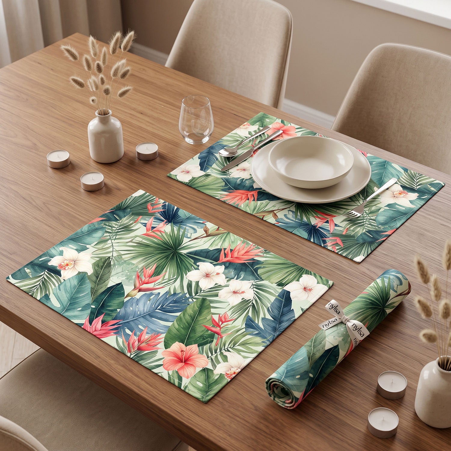 Coraline dining table mats and placemats by Nylsa