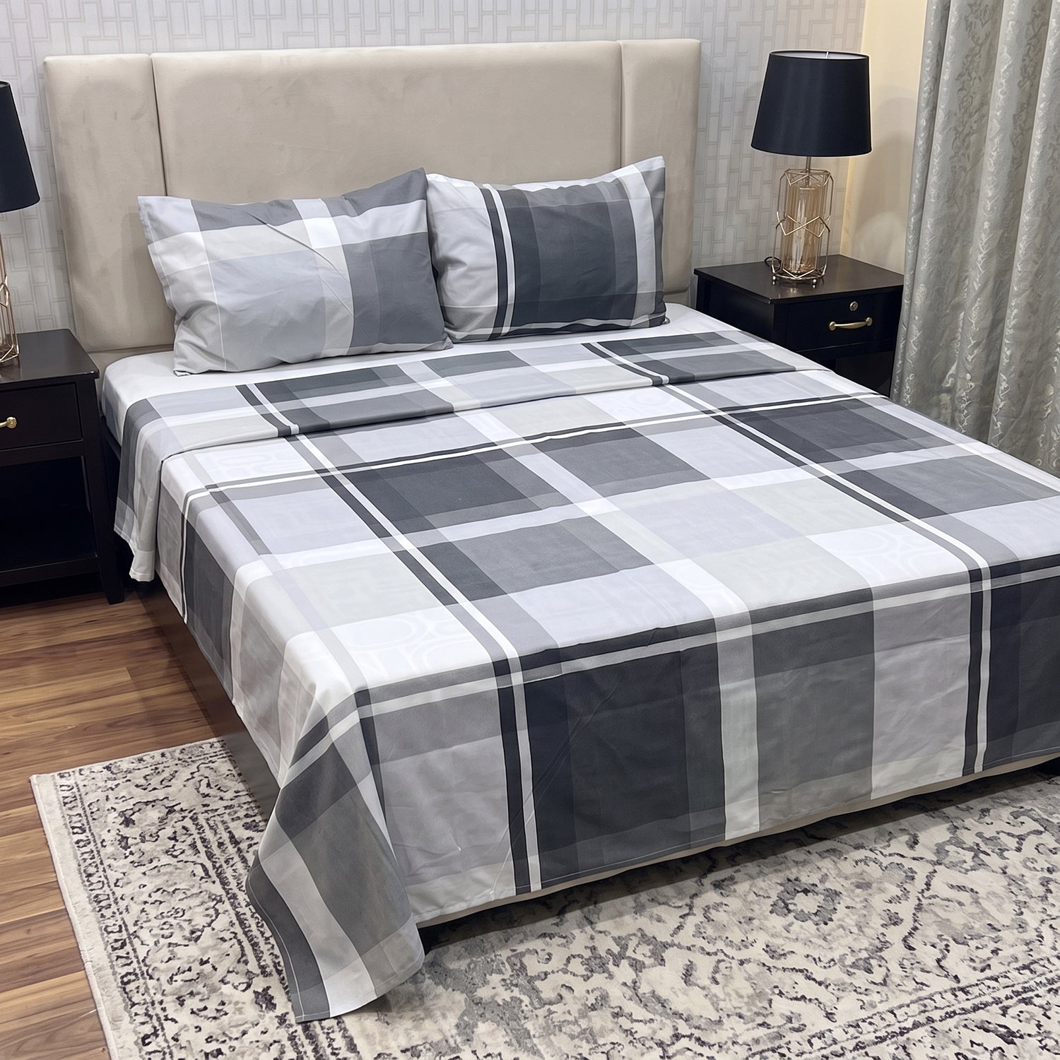 Graphite Printed Bed Sheet Set – King Size 3 Pcs
