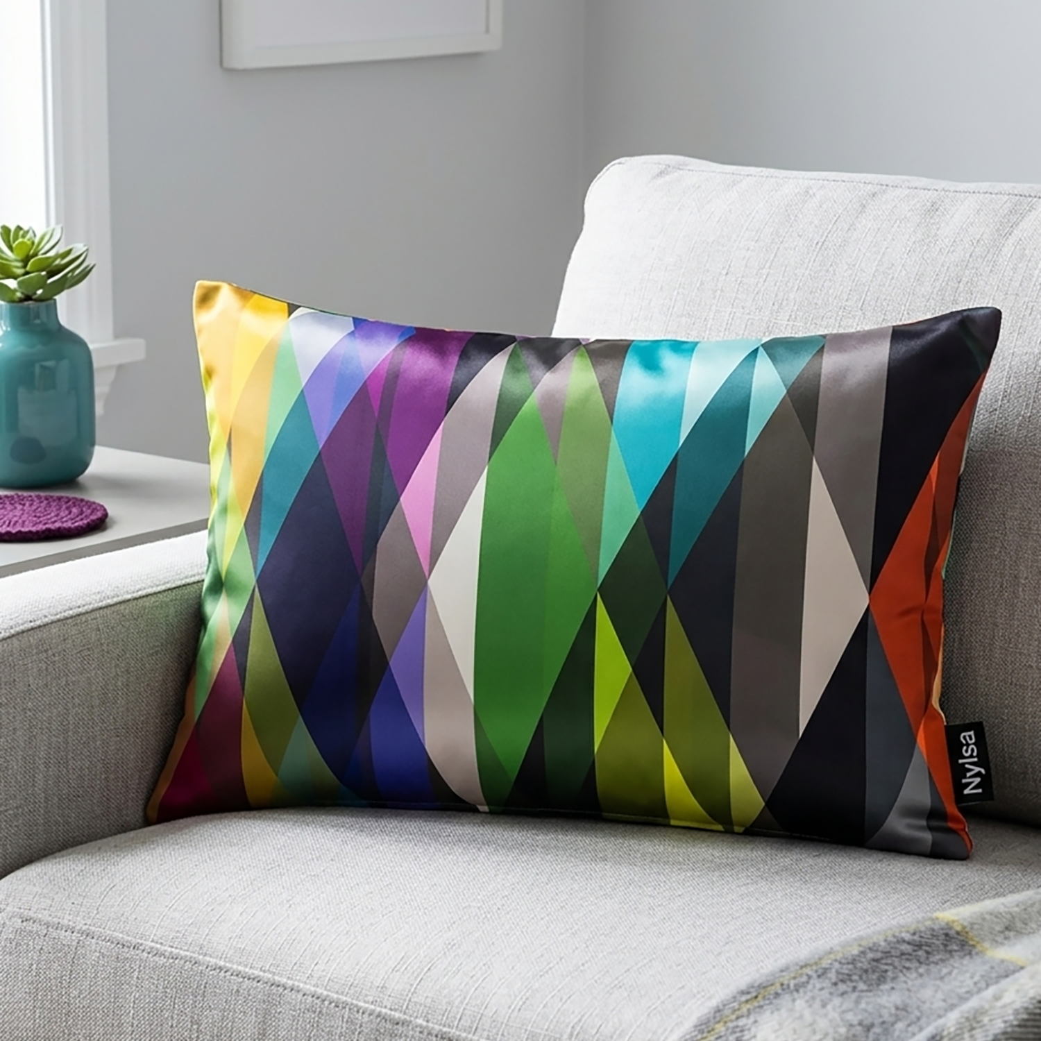 Vivid decorative cushion cover 12x20 by Nylsa