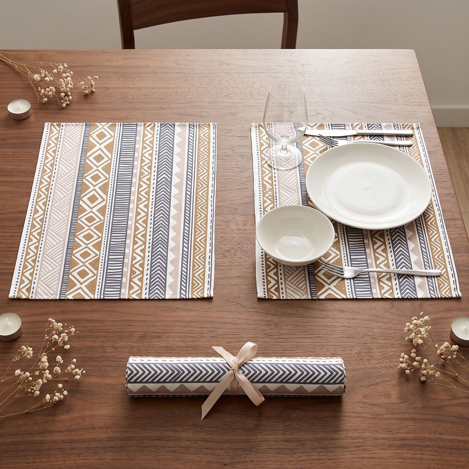 Ethnic dining table mats and placemats by Nylsa