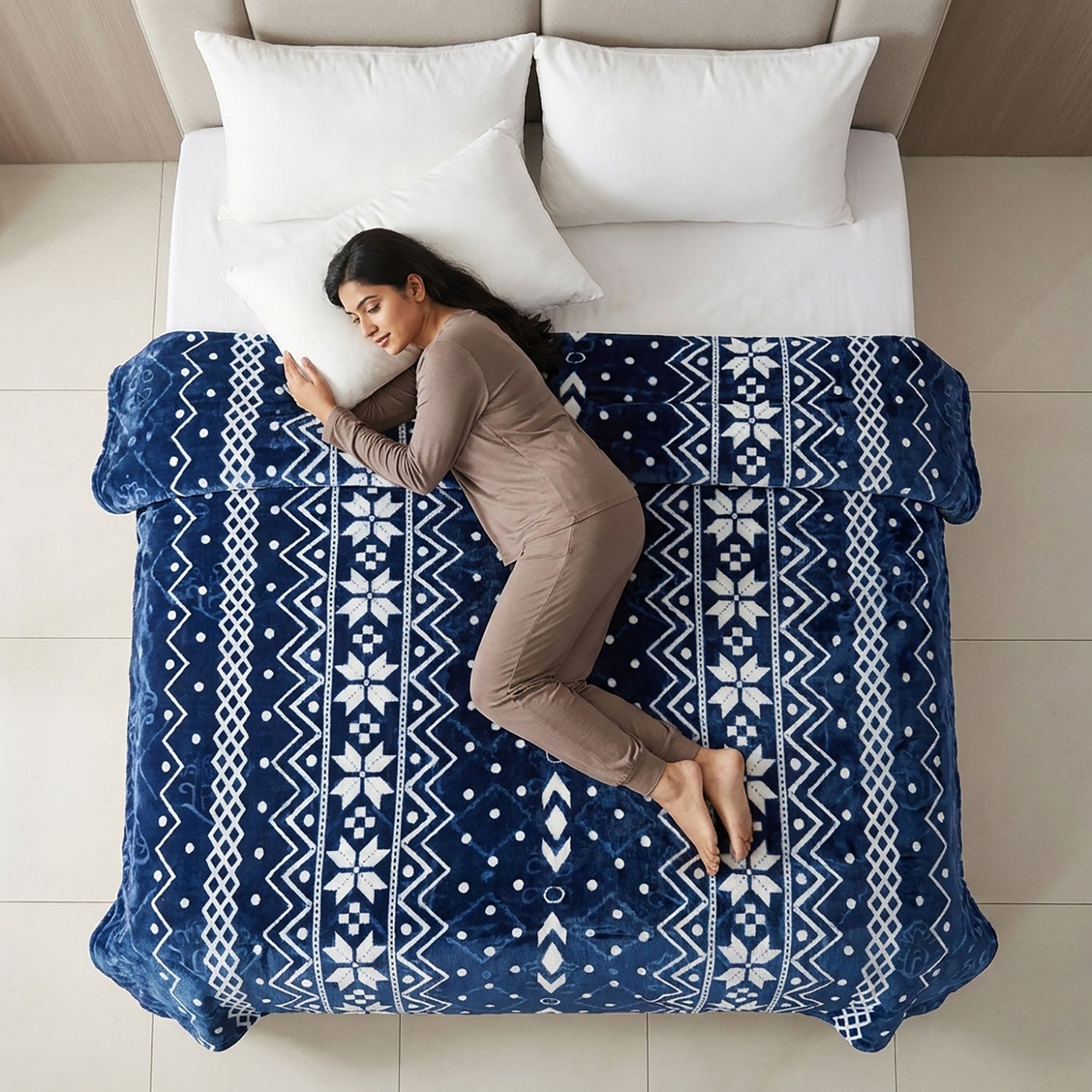 Alpine fleece blanket by Nylsa