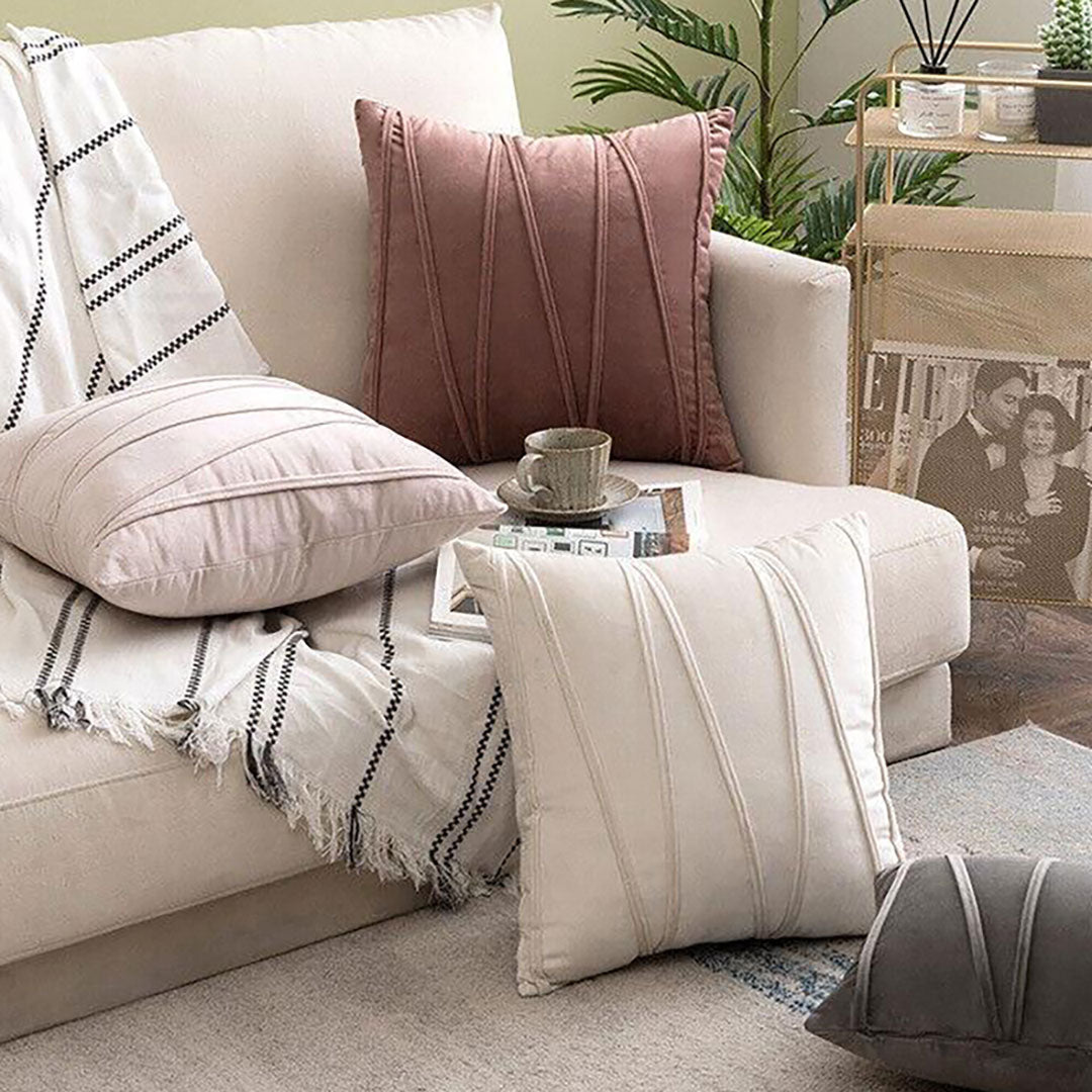 Contour Pintuck velvet cushion covers set of 4 by Nylsa