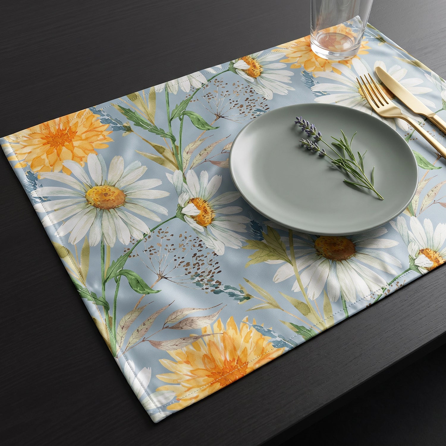 Daisy Printed Table Linen Sets