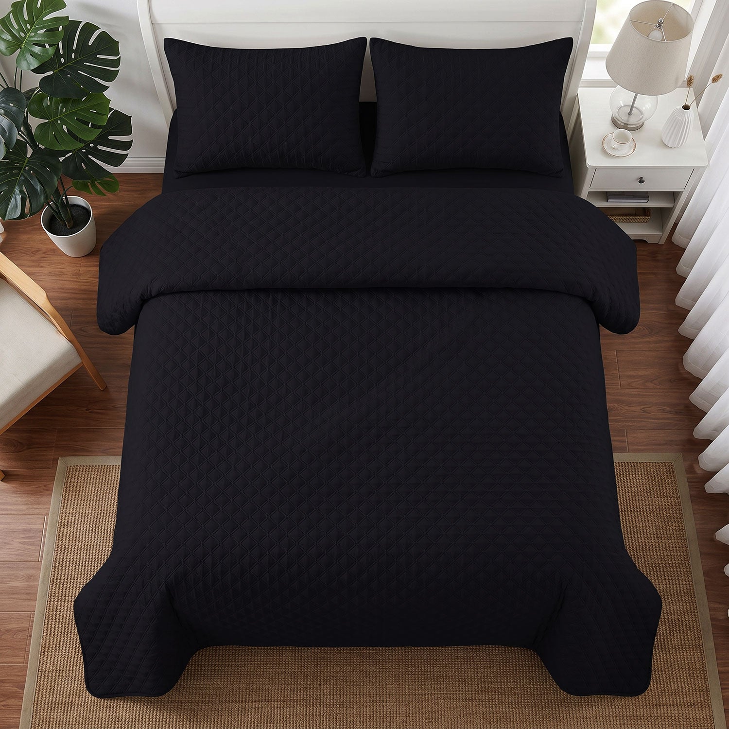 Onyx Grid Quilted Bed Spread Set – King Size 3 Pcs