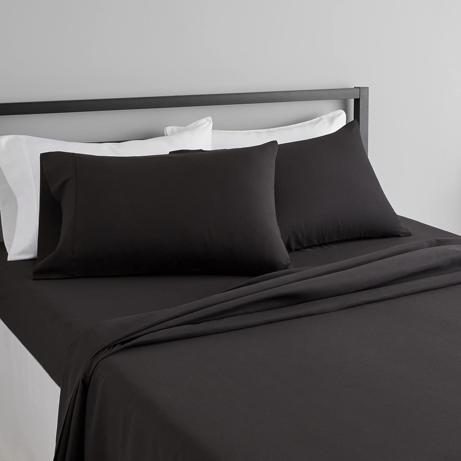 Onyx flat sheet set by Nylsa