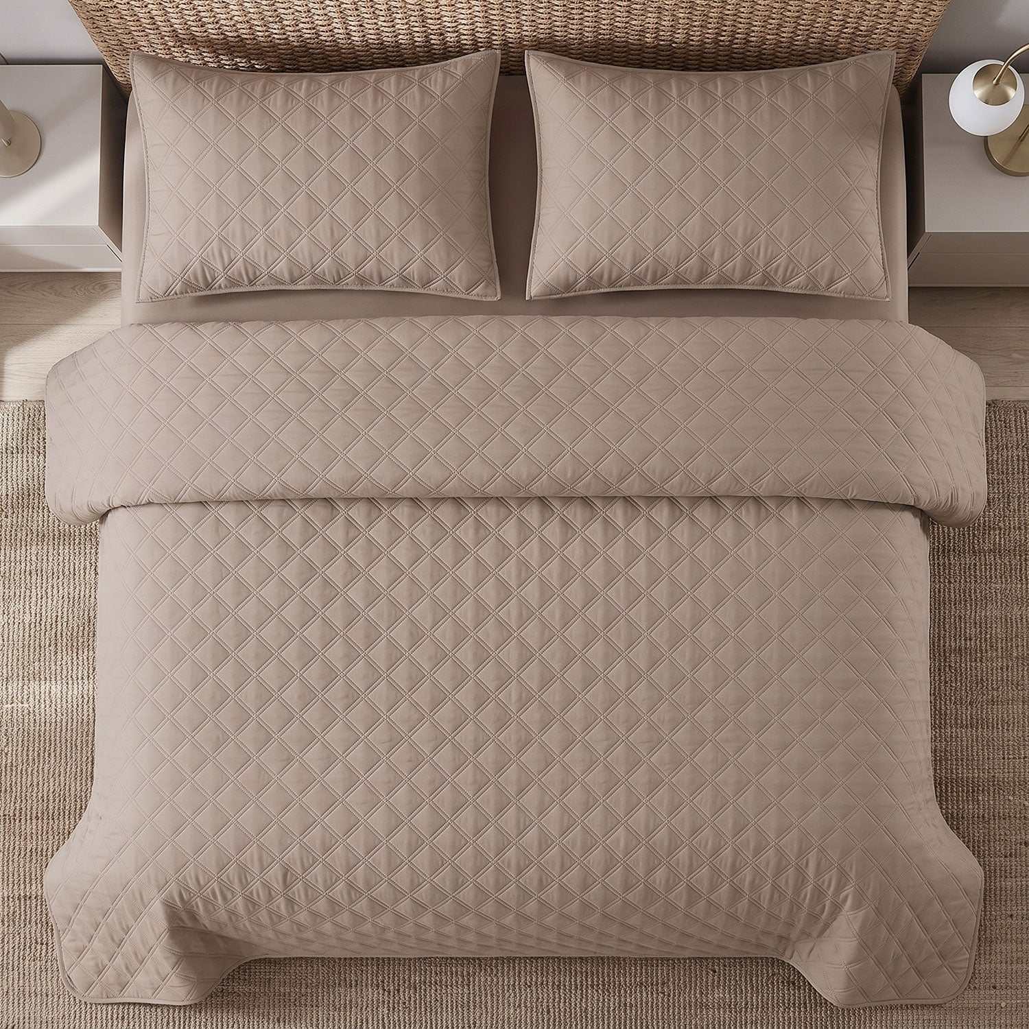 Beige Diamond Quilted Bed Spread Set – King Size 3 Pcs