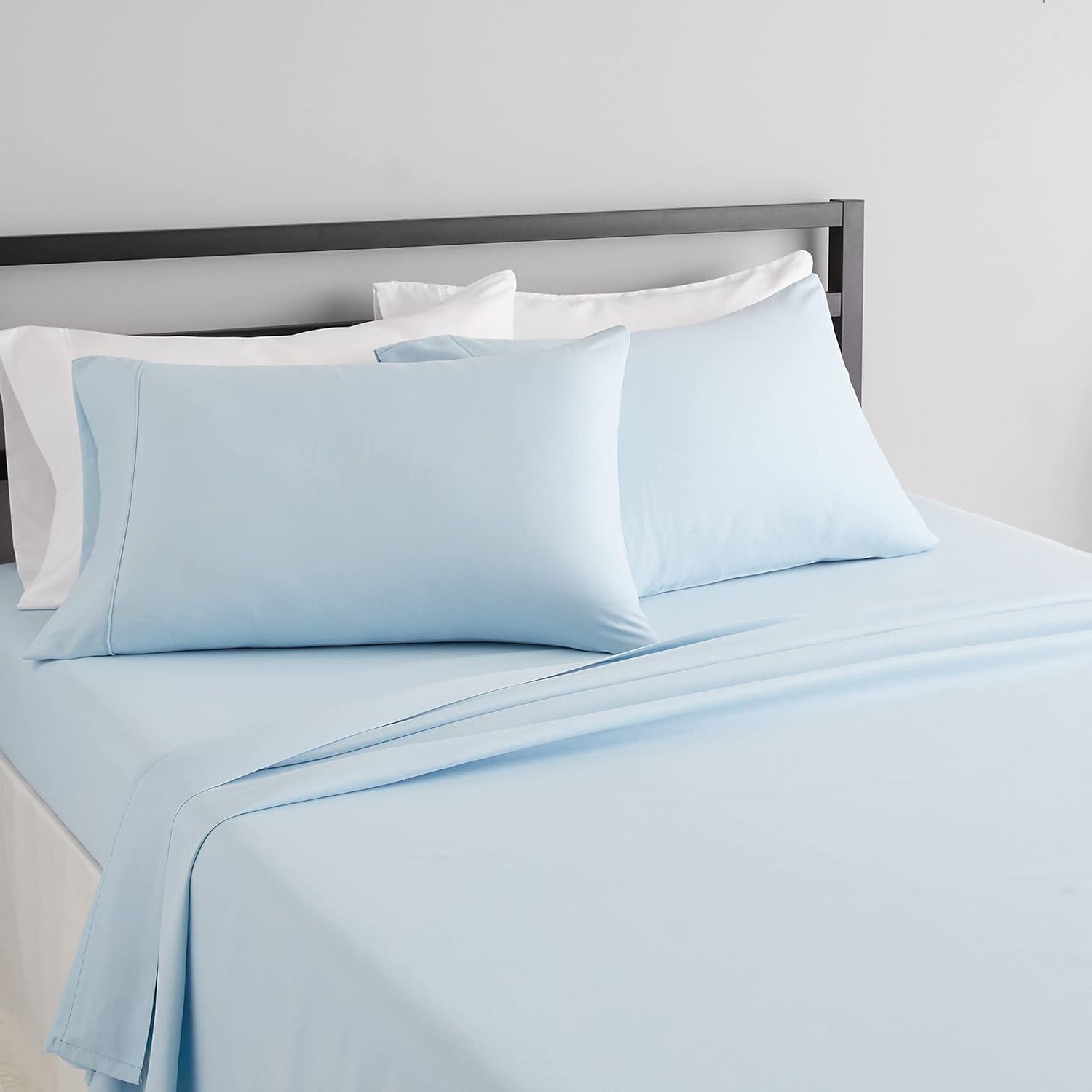 Sky flat sheet set by Nylsa
