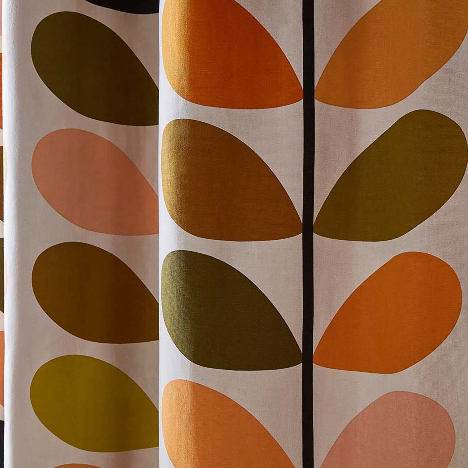 Retro Digital Printed Eyelet Curtains – Pair