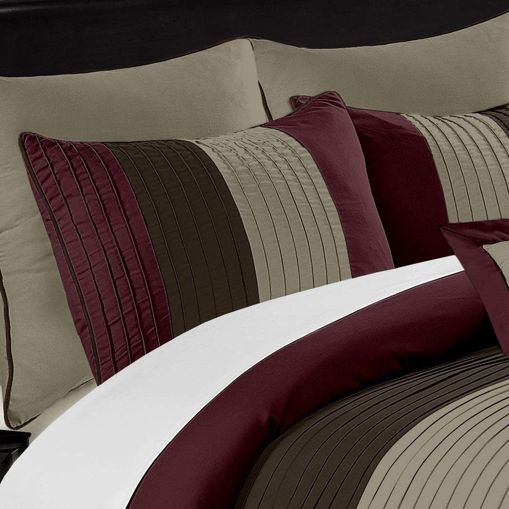 Scarlet Pleated 6Pcs quilt cover set by Nylsa
