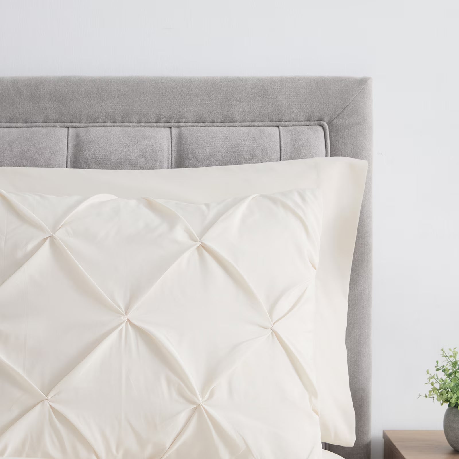 Kiss Pleats 6Pcs Quilt Cover Set