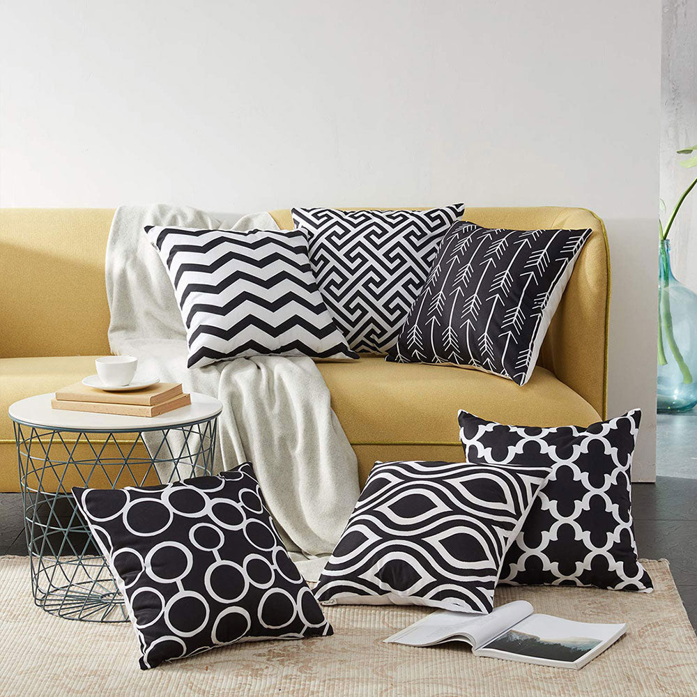 Maze 6 PCS Cushion Covers Set